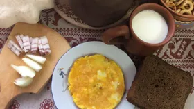 Яичница с луком