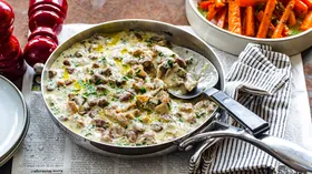 Очень быстрый недорогой ужин, жаркое из куриных потрошков и фантастически вкусная морковка