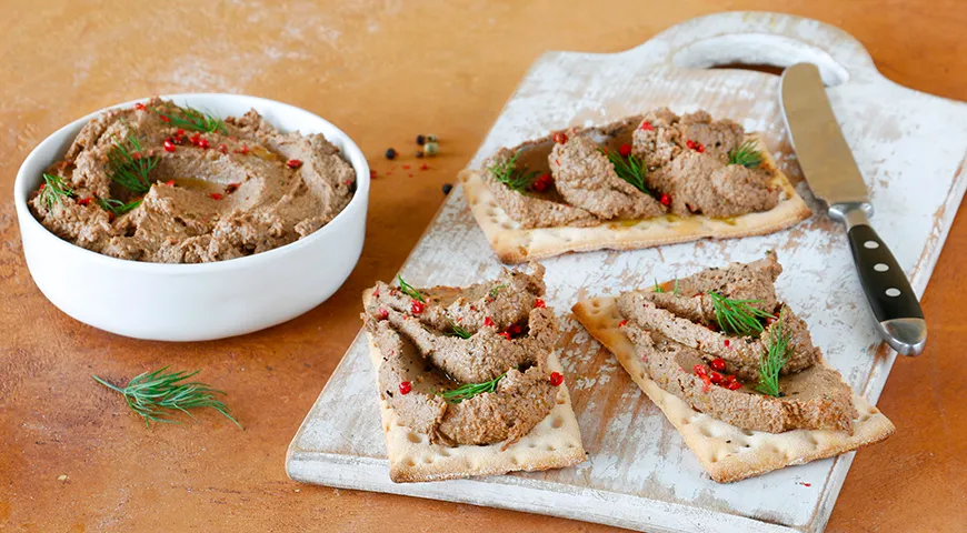Паштет из печени индейки с морковью и луком