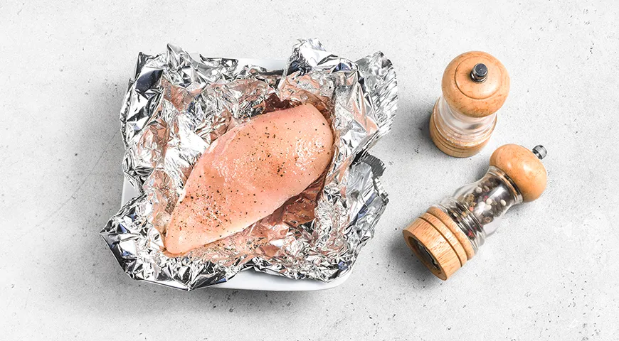 Пицца с курицей и грибами