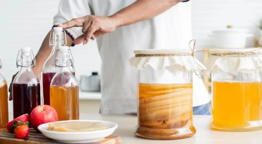 Вторичная ферментация помогает сделать из комбучи напиток с совершенно другим вкусом