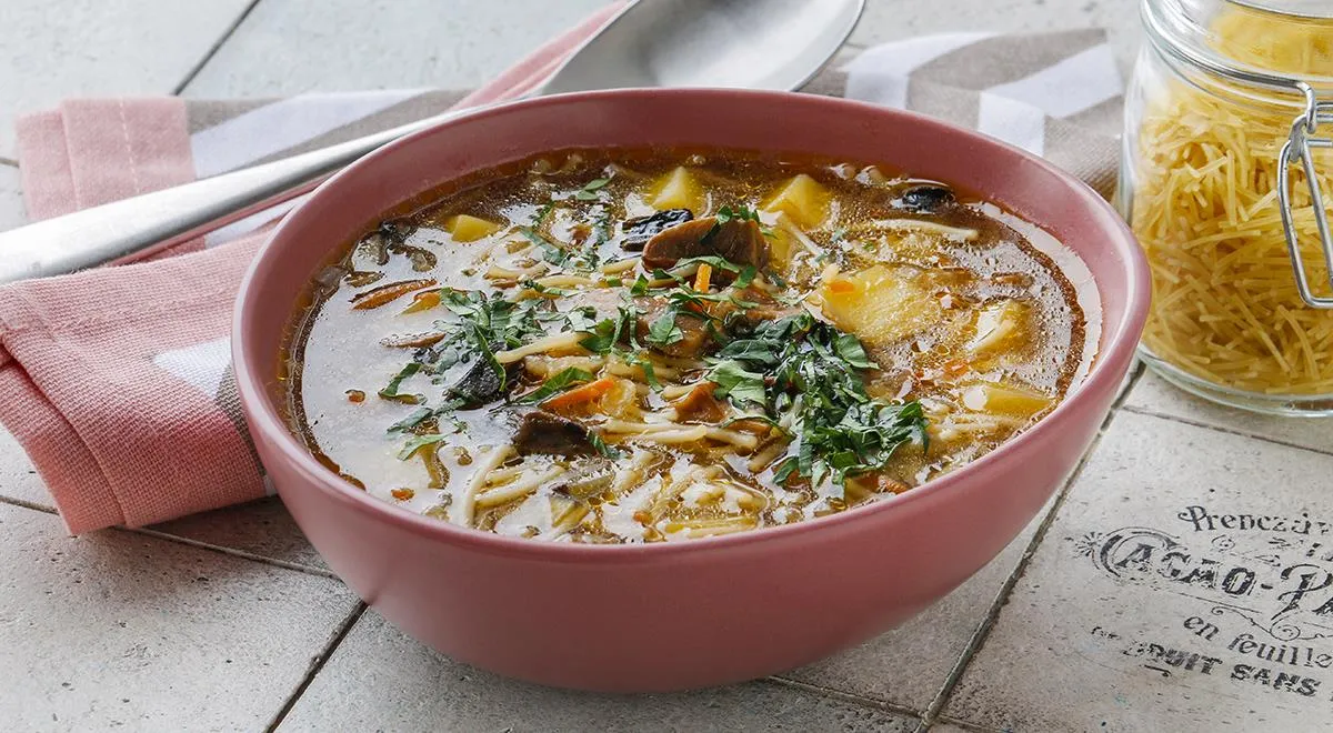 Рецепт супа из белых сухих грибов с вермишелью и картошкой