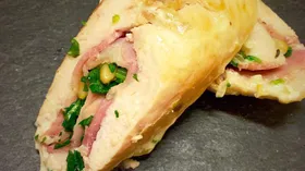 Простые рецепты с орехами и мясной гастрономией