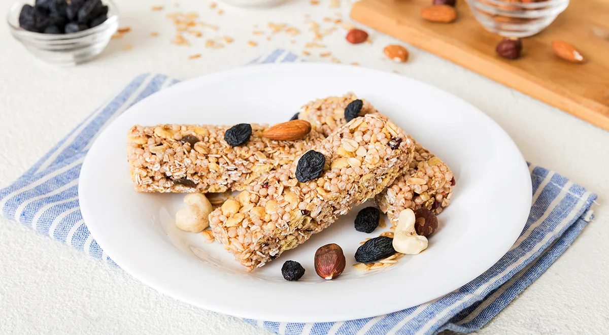 Как приготовить домашние батончики: злаковые, с орехами, шоколадные и без сахара