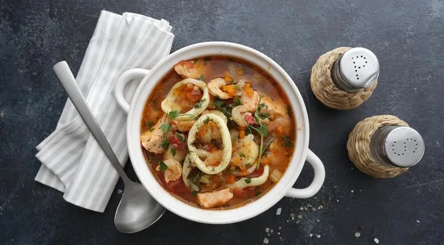 Итальянский рыбный суп