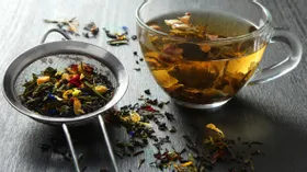 Что выпить для настроения: из каких трав делают чай от депрессии и стресса