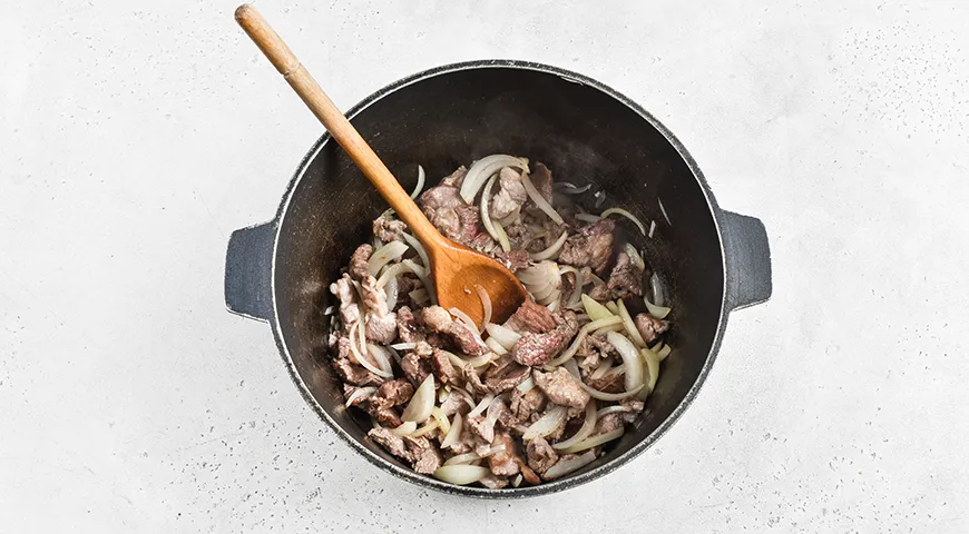 Солянка в казане