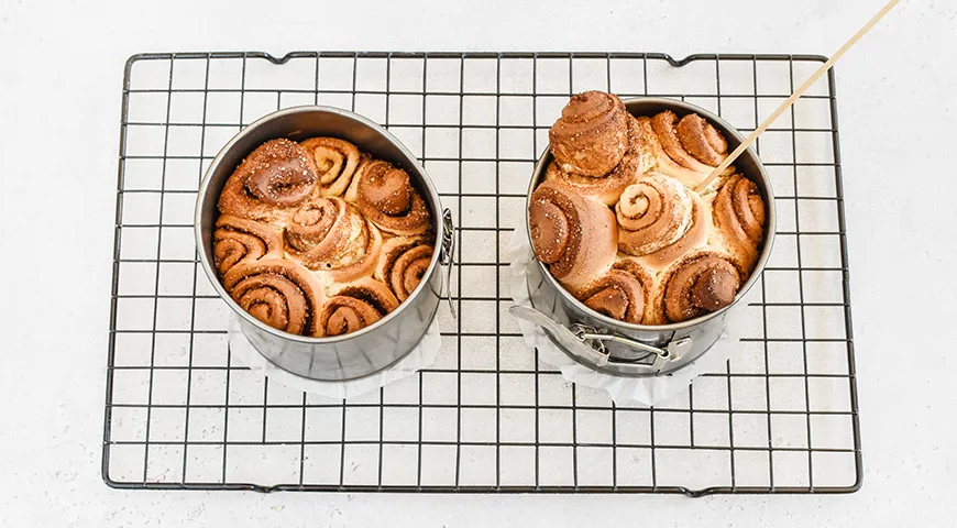 Кулич-синнабон