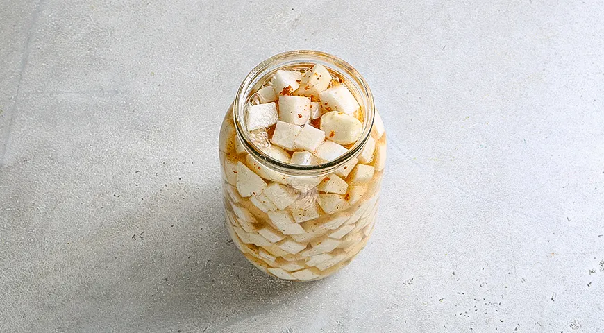 Маринованный дайкон