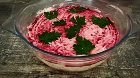 Необычный слоёный салат