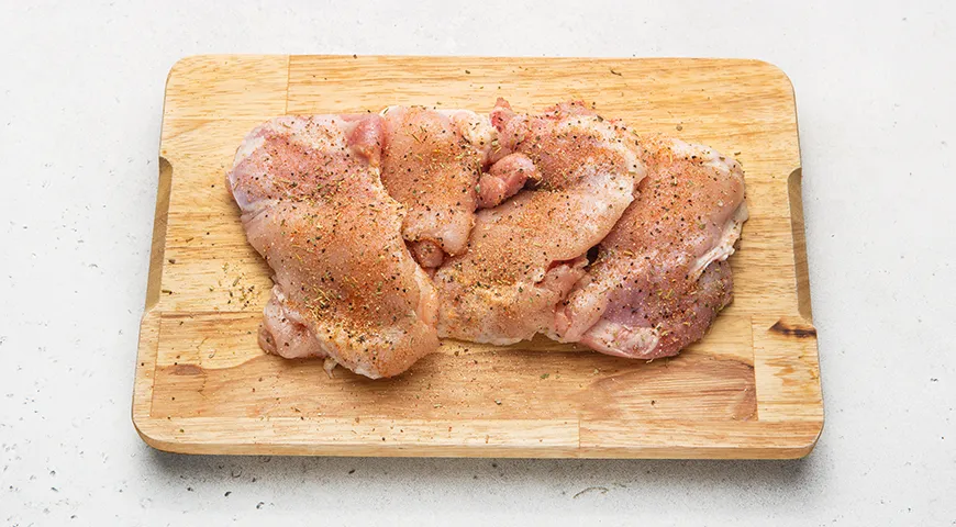 Куриное филе с рисом (на сковороде)