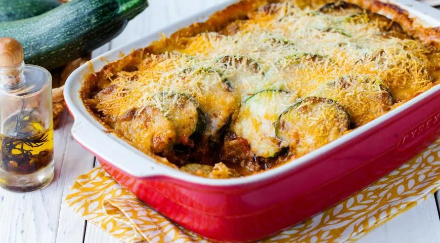 Мусака с кабачками в мультиварке - Мусака с кабачками в мультиварке - Мусака с к