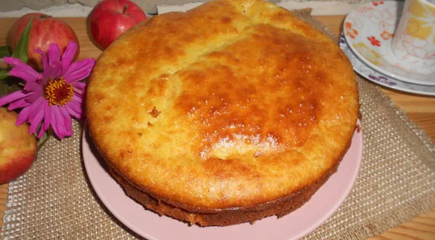Готовим яблочный пирог с творожной начинкой