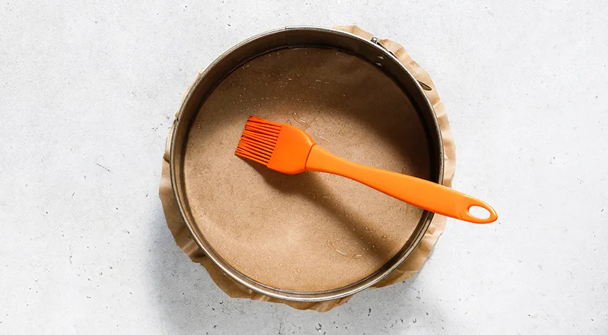 Постный манник с яблоками