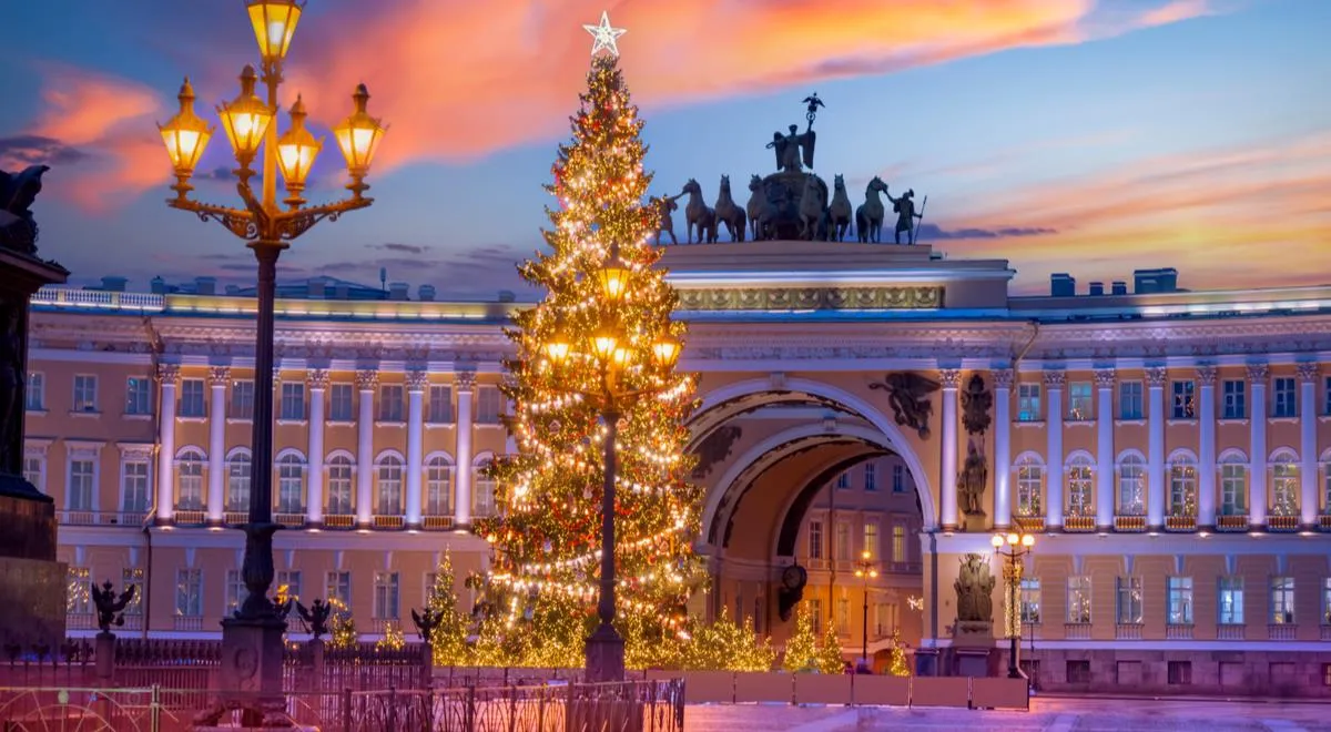 Новый год 2023 в Санкт-Петербурге, новогодние елки