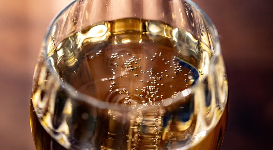 По данным Champagne, в категории Doux сахар может достигать и 60, и 70 г/л — все зависит от производителя и региона