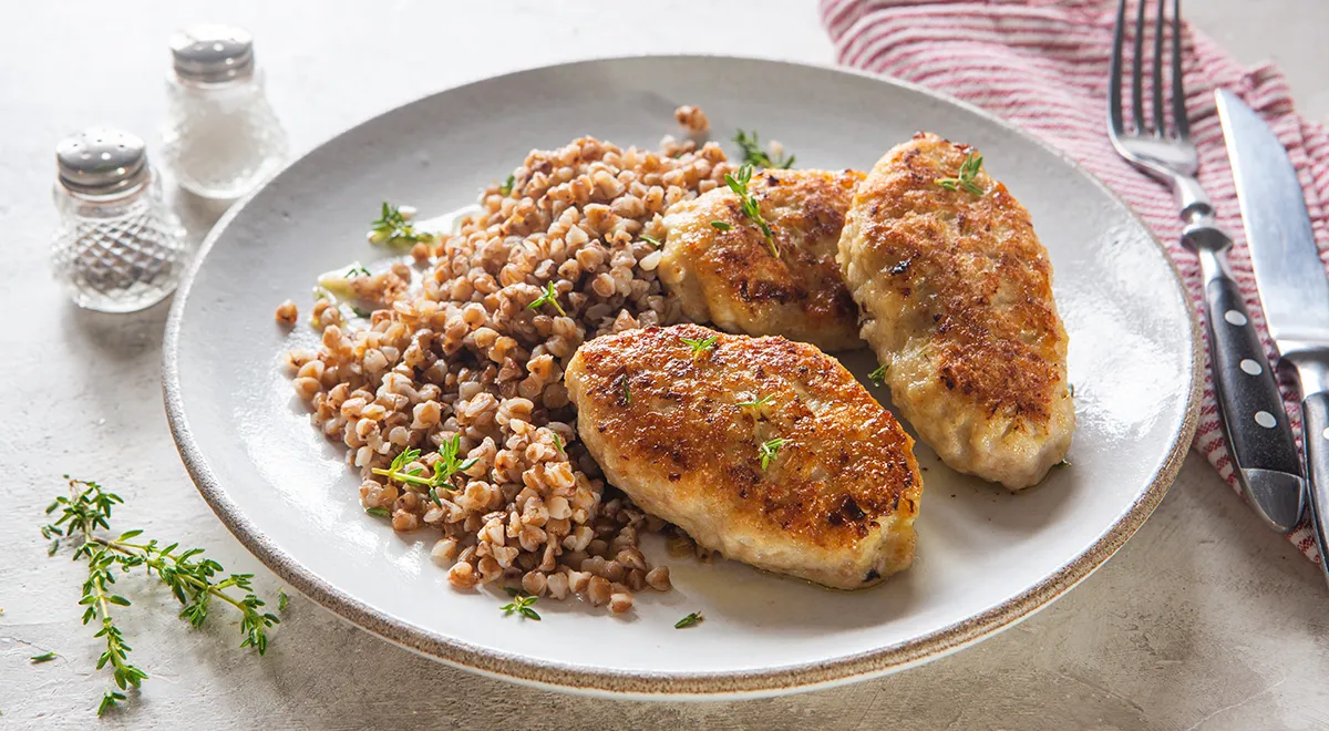 Рецепт куриных котлет с манкой