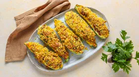 Кабачки с колбасой и сыром в духовке