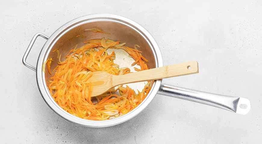 Говяжья печенка в томатном соусе