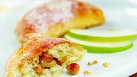 Рецепты с яйцом, орехами и яблоком