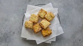 Рецепты с рассольными сырами и ветчиной