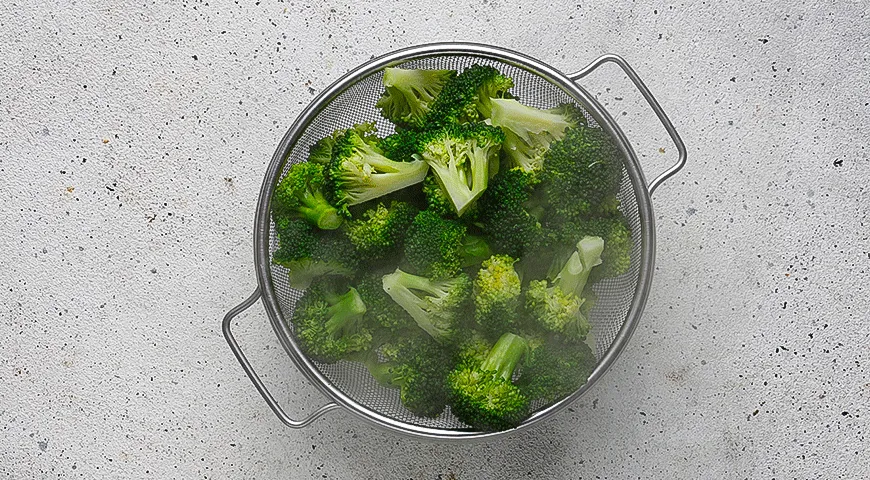 Запеканка из брокколи с балыковой колбасой