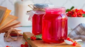 Желе из красной смородины