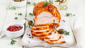 Сочная пастрома из куриной грудки