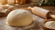 Шеф-кондитер раскрыла 5 простых способов сделать домашние булочки пышными и мягкими