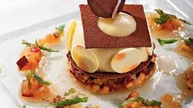 Рецепты с алкоголем, черносливом и яблоком