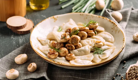 15 постных блюд с грибами: сытные рецепты без мяса