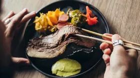 PEQLO Asian Barbecue — азиатское бистро на Покровке