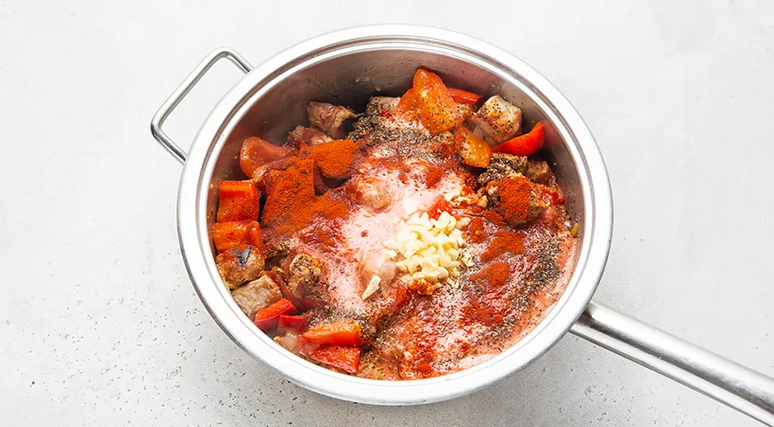 Паприкаш из свинины