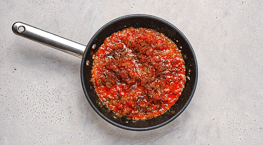 Харчо с орехами и ткемали