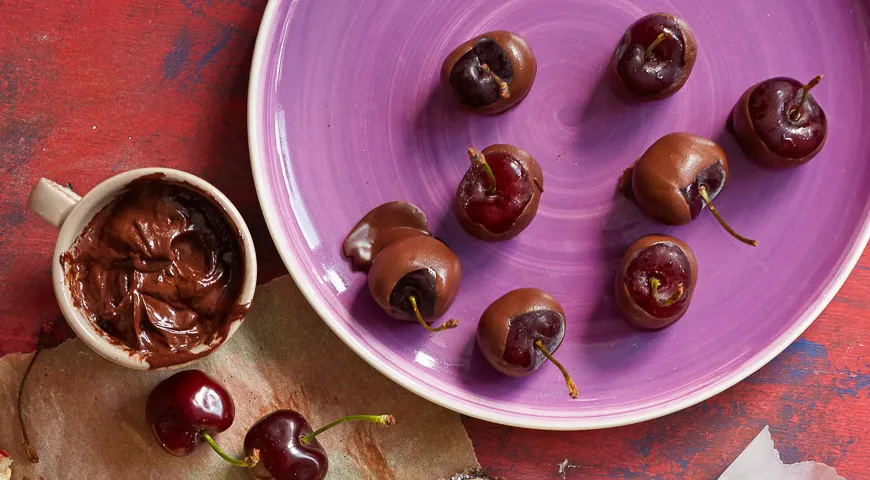 Черешня в шоколаде
