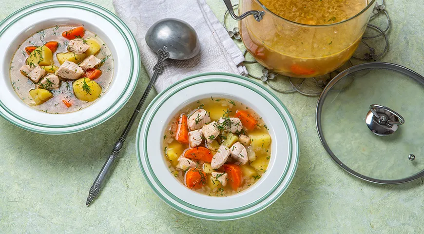 Классический рецепт ухи из головы форели с картошкой